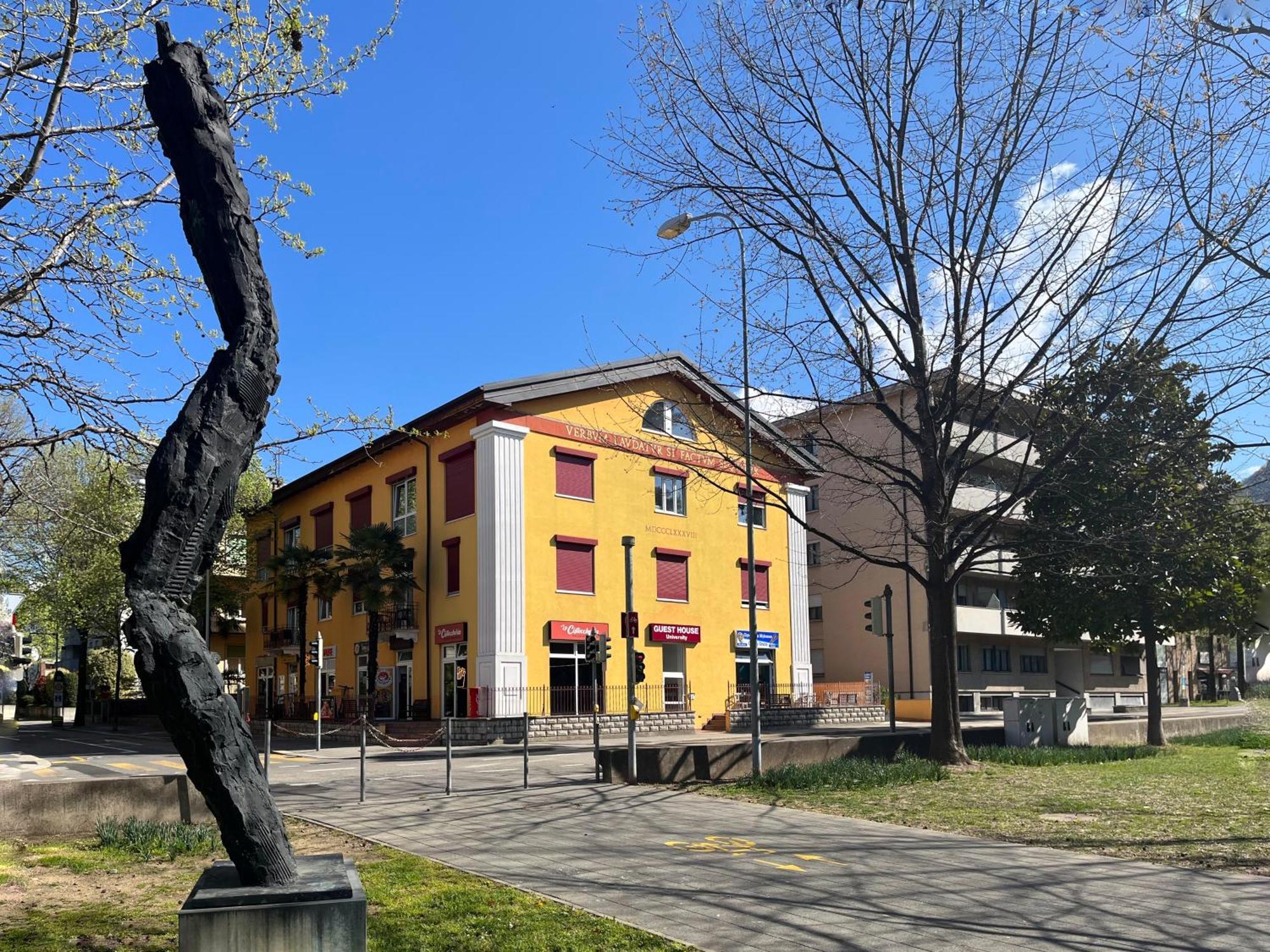Guesthouse University By Lr - Self Check In Lugano Eksteriør billede